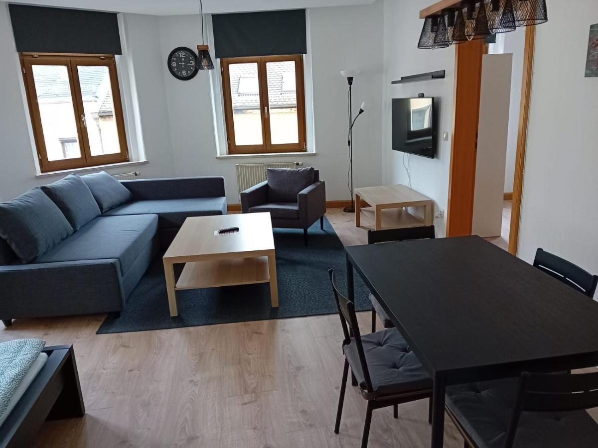 Ferienwohnung Zentral Und Ruhig In Auerbach Auerbach  Exterior foto